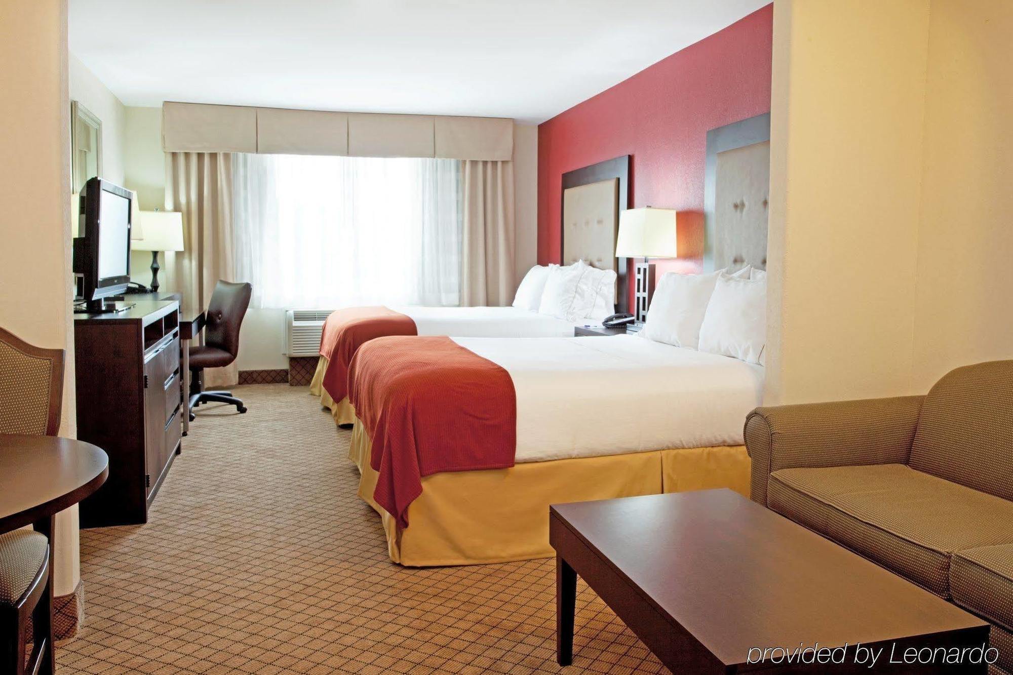 Holiday Inn Express & Suites Lafayette South By Ihg Quarto foto